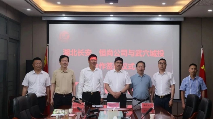 �����Ј�(ch��ng)(li��n)�Ͻ�(j��ng)�I(y��ng)��̽��        ��Ѩ��Ͷ���F(tu��n)�c����ʩ������I(y��)�������s