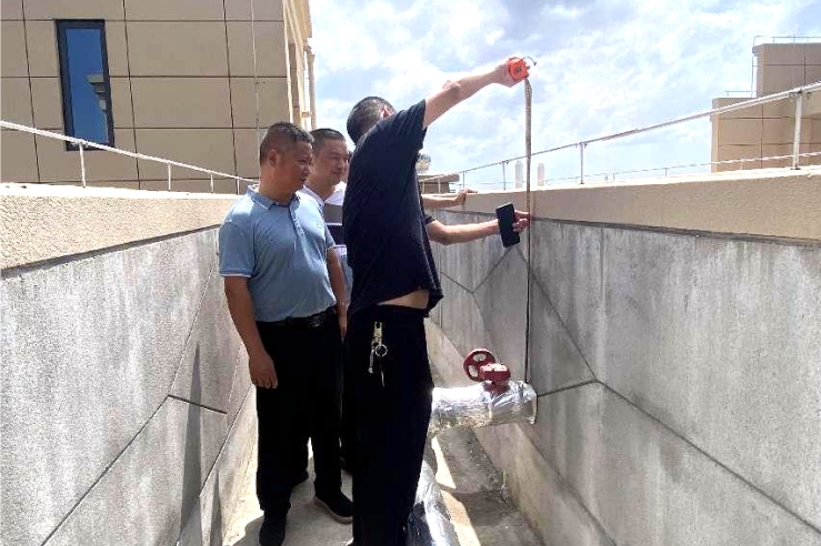 ֱ��ߜء������  ���C��ȫ���a ����λ������^��һ�����΄�