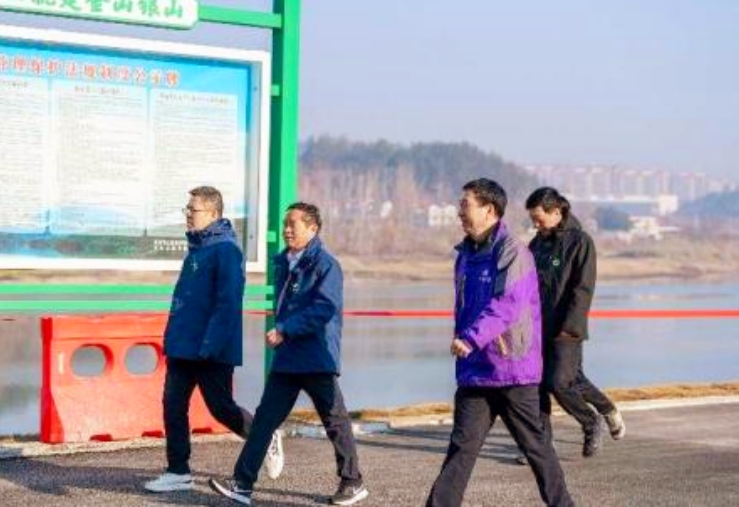 �����N���� ���BӢɽ���^�M2025��ӭ�´��f�˽����߻���e��